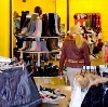 Магазины одежды и обуви в Вышнем Волочке